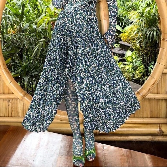 H&M X ROKH Floral Leggings - Picture 2 of 3